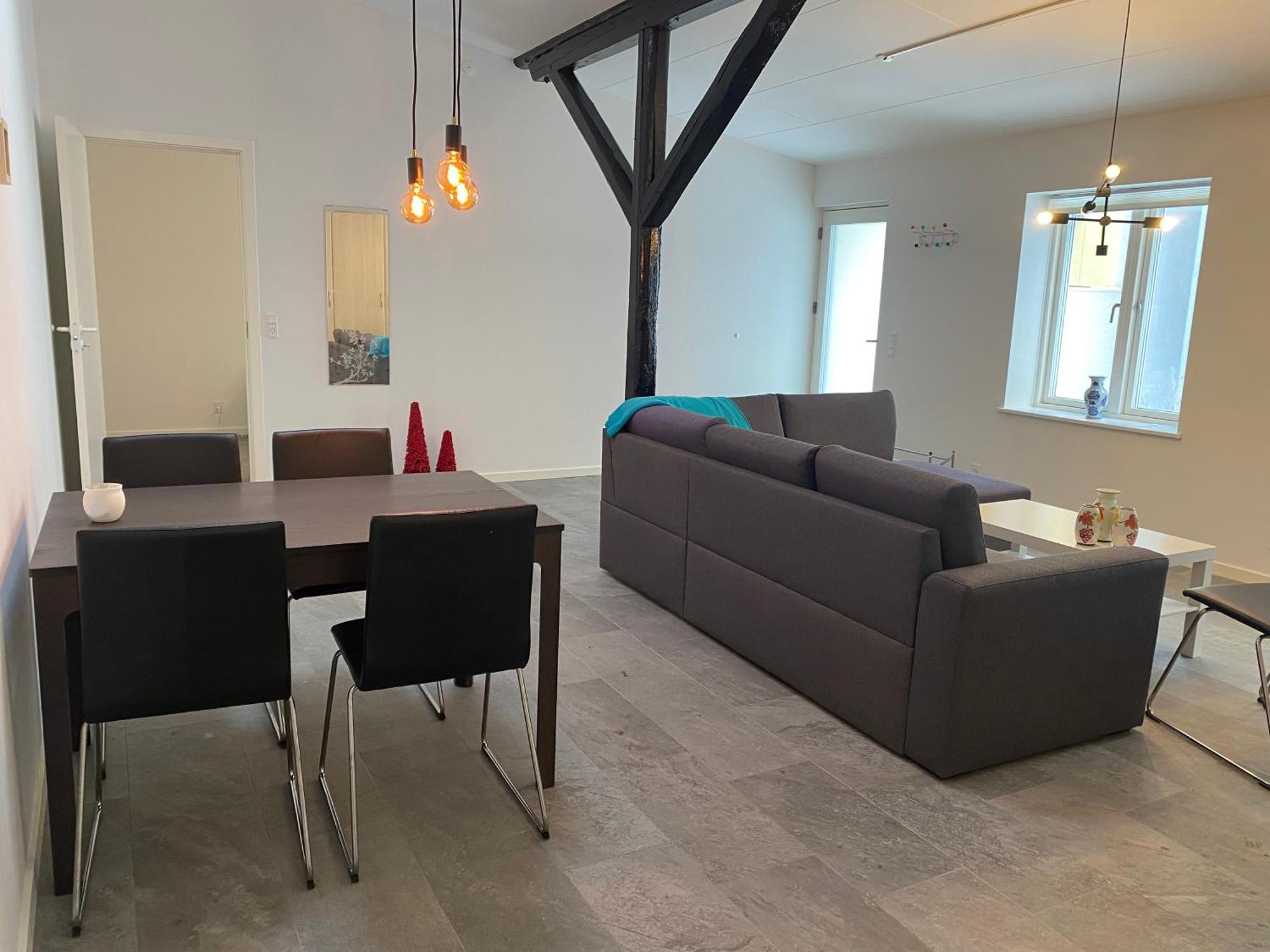 Charming - Luxurious 1 Bedroom Apartment In The Heart Of Ольборг Экстерьер фото